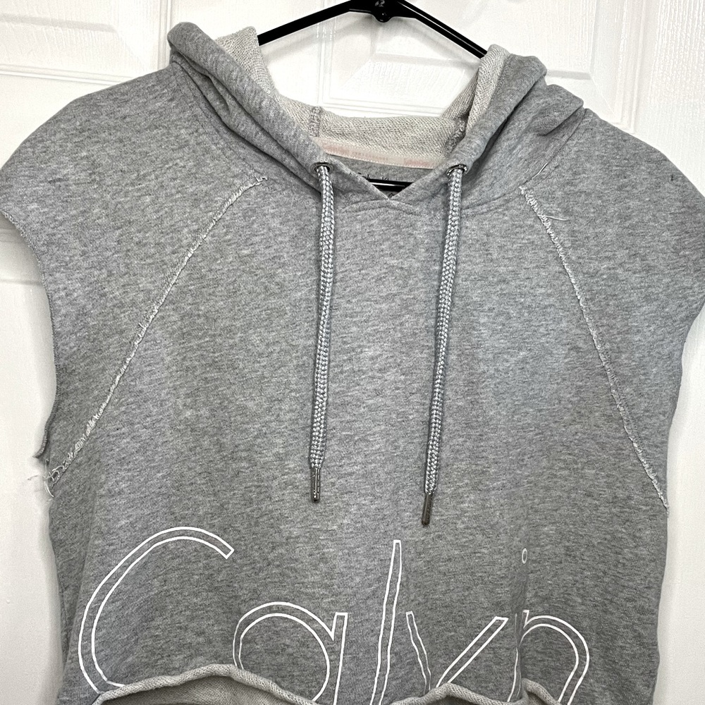 Sweatshirt, work out top, grey, casual wear